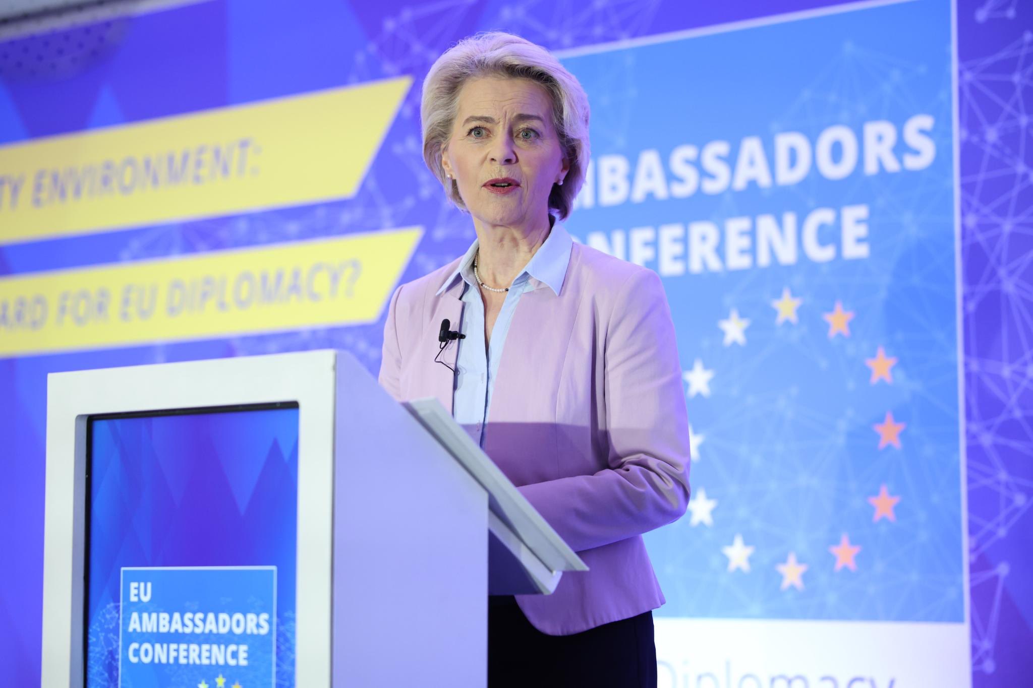 GPS de la aeronave de Von der Leyen sufrió interferencias vinculadas a Rusia, según expertos